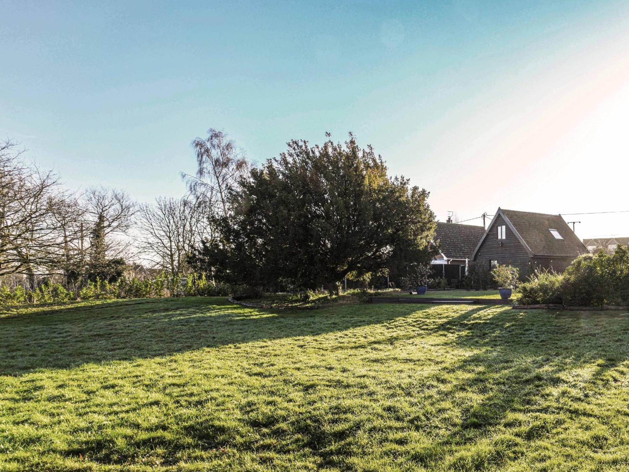 Little Dene Lodge By The Suffolk Cottage Collection Pakenham Экстерьер фото